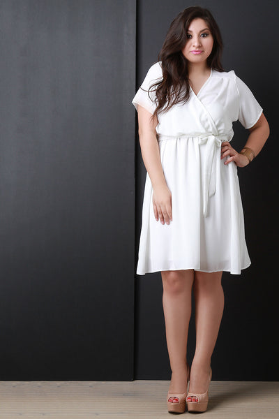 Short Sleeve Surplice Wrap Midi Dress