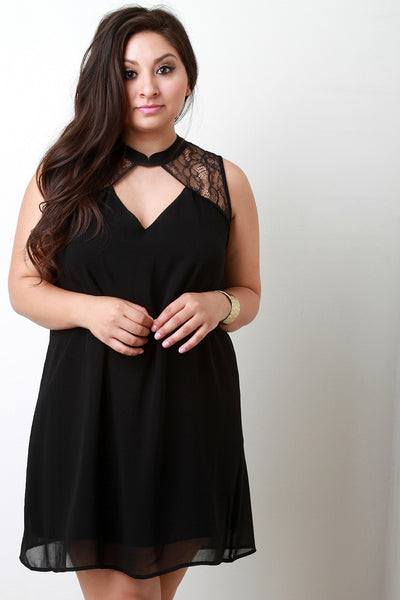 Textured Chiffon Contrast Lace Keyhole Dress