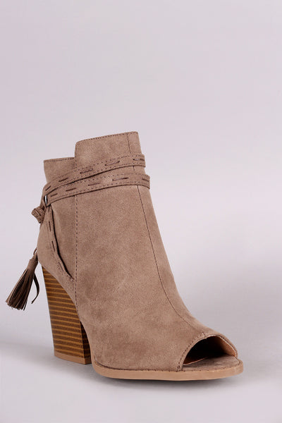 Qupid Open Toe Chunky Heel Tassel Booties