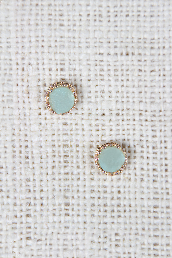 Raw Cut Circle Stud Earring