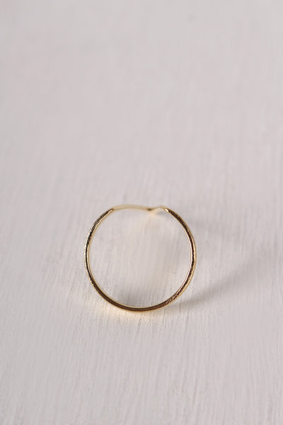 Simple Open V Ring