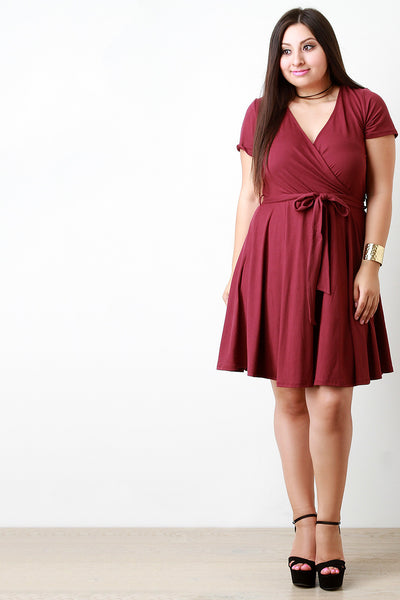 Casual Surplice Shortsleeve Skater Dress